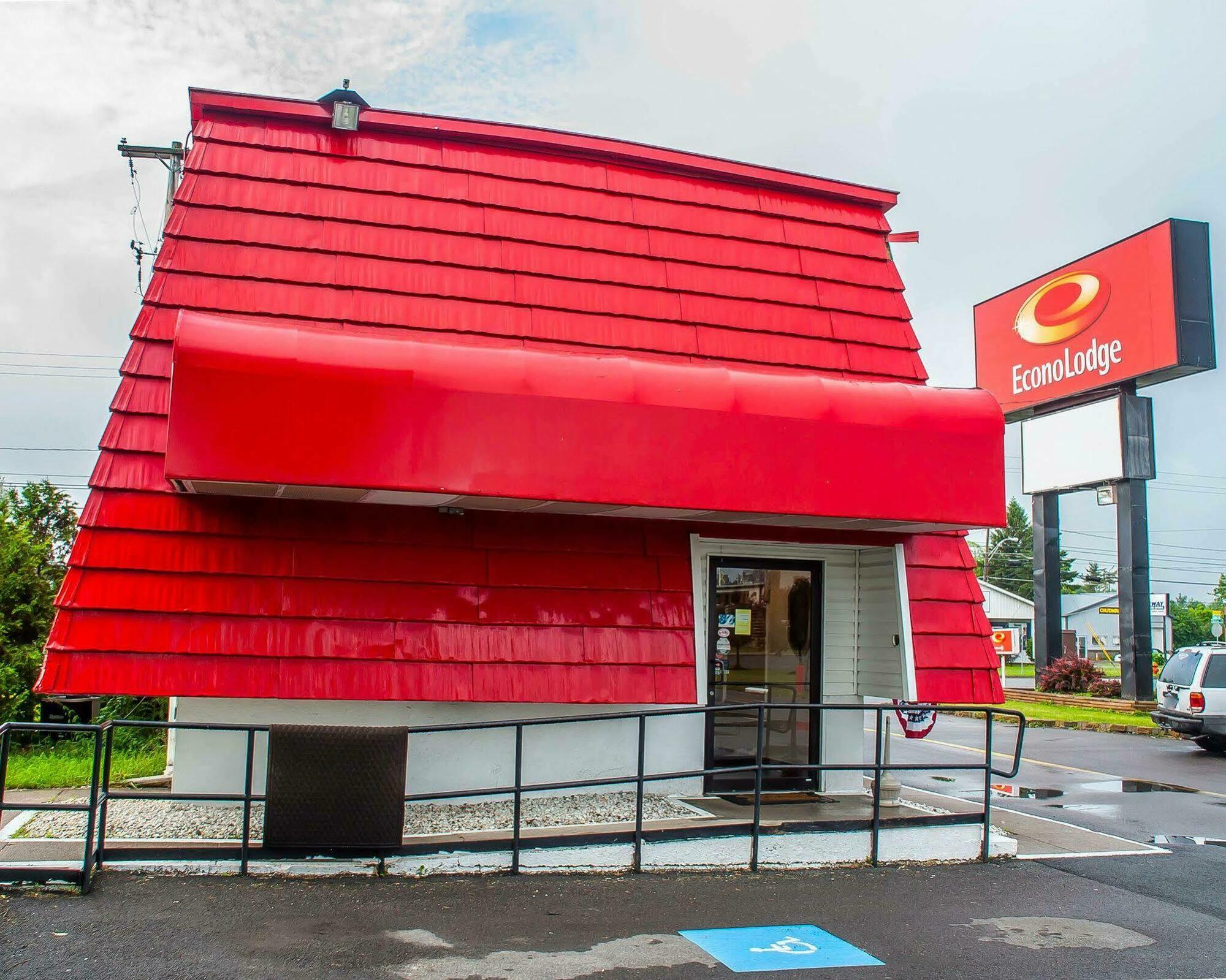 沃特敦 Adirondack Efficiencies酒店 外观 照片